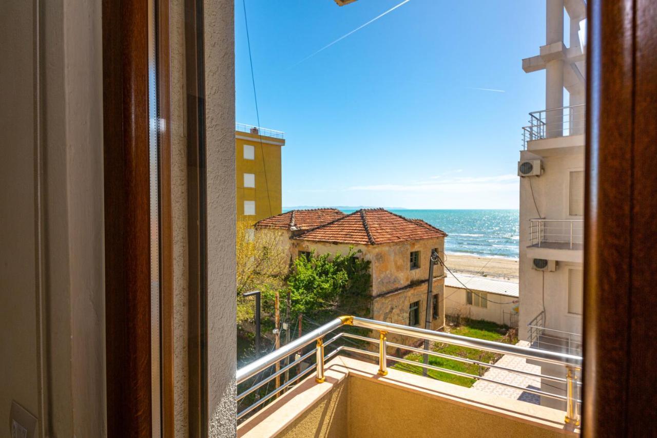 Hotel Vila Misiri Durrës Kültér fotó