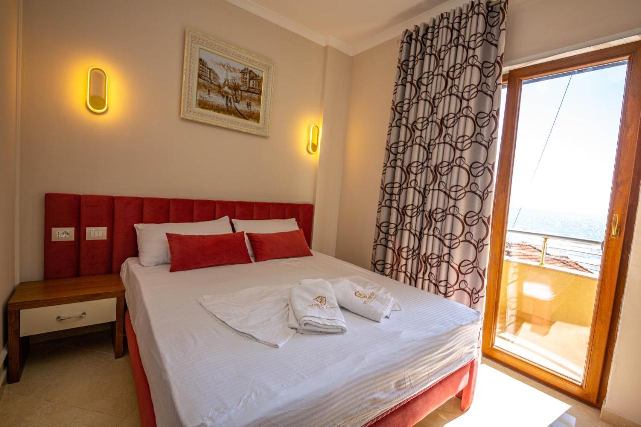Hotel Vila Misiri Durrës Kültér fotó