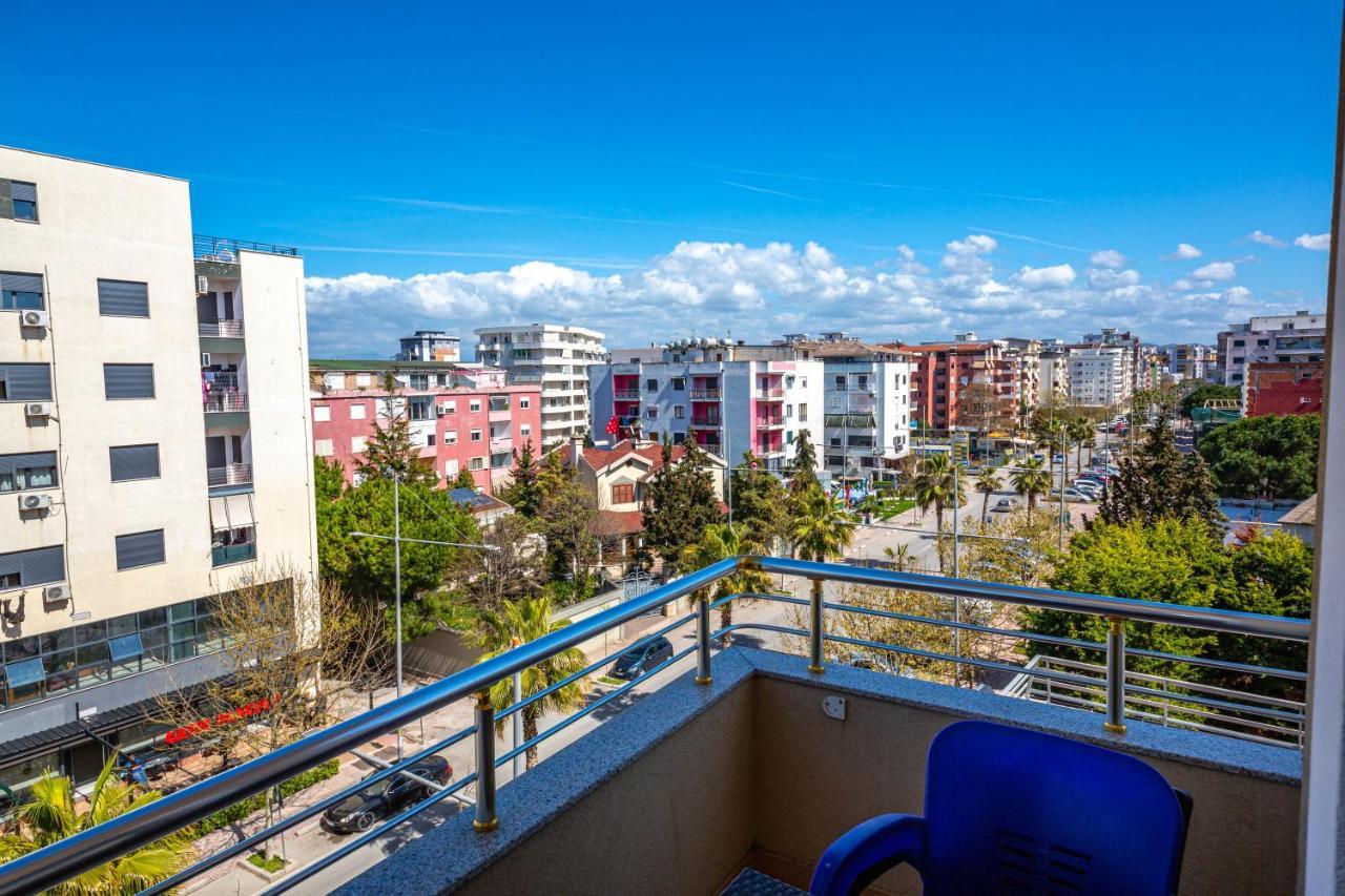 Hotel Vila Misiri Durrës Kültér fotó