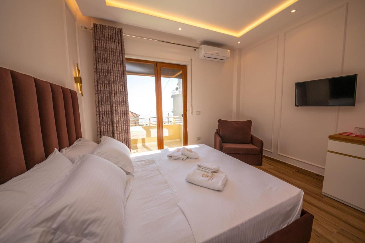 Hotel Vila Misiri Durrës Kültér fotó