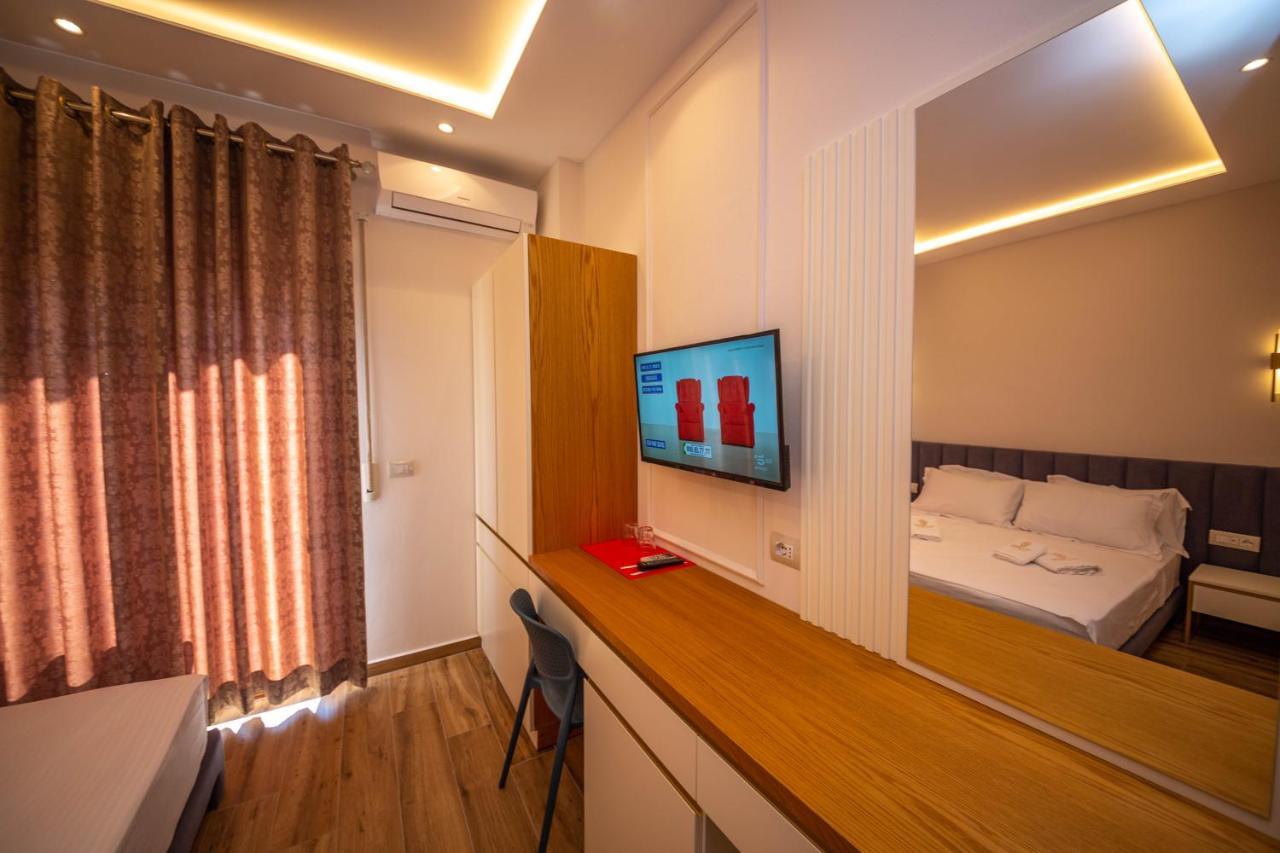 Hotel Vila Misiri Durrës Kültér fotó
