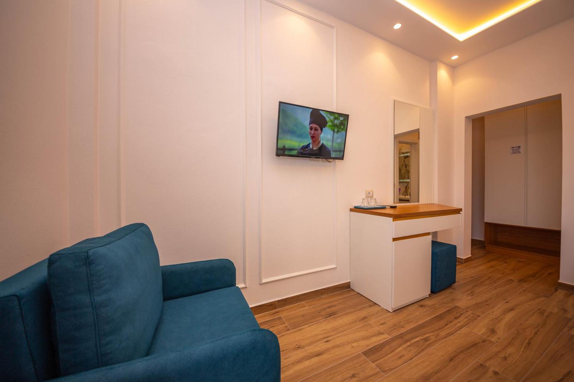 Hotel Vila Misiri Durrës Kültér fotó