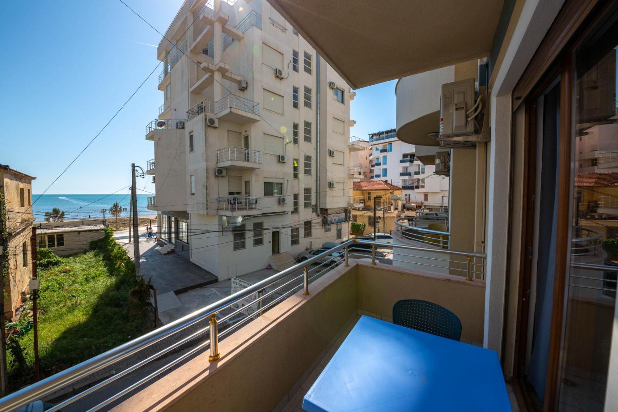 Hotel Vila Misiri Durrës Kültér fotó