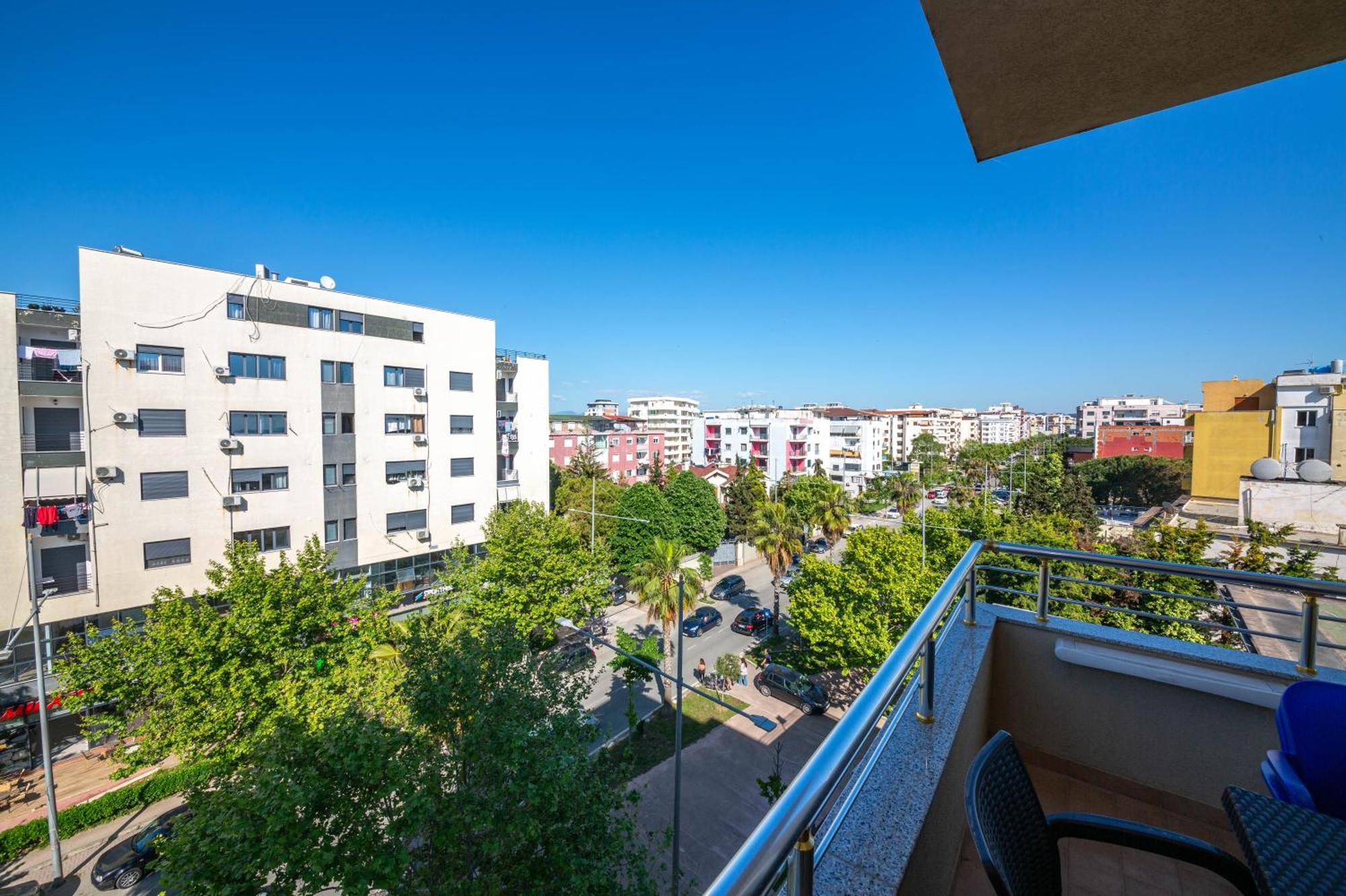 Hotel Vila Misiri Durrës Kültér fotó