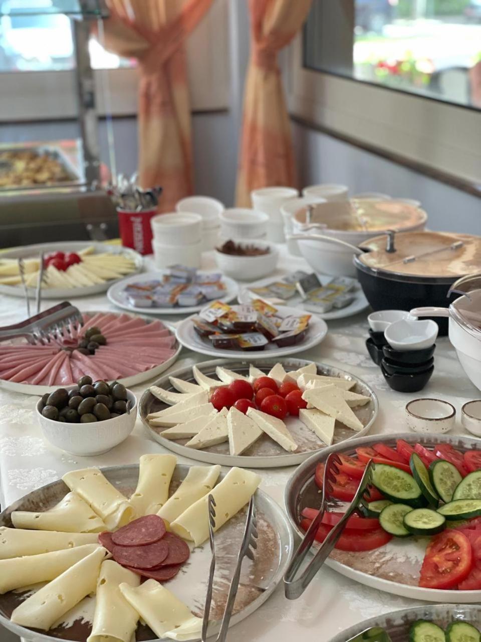 Hotel Vila Misiri Durrës Kültér fotó